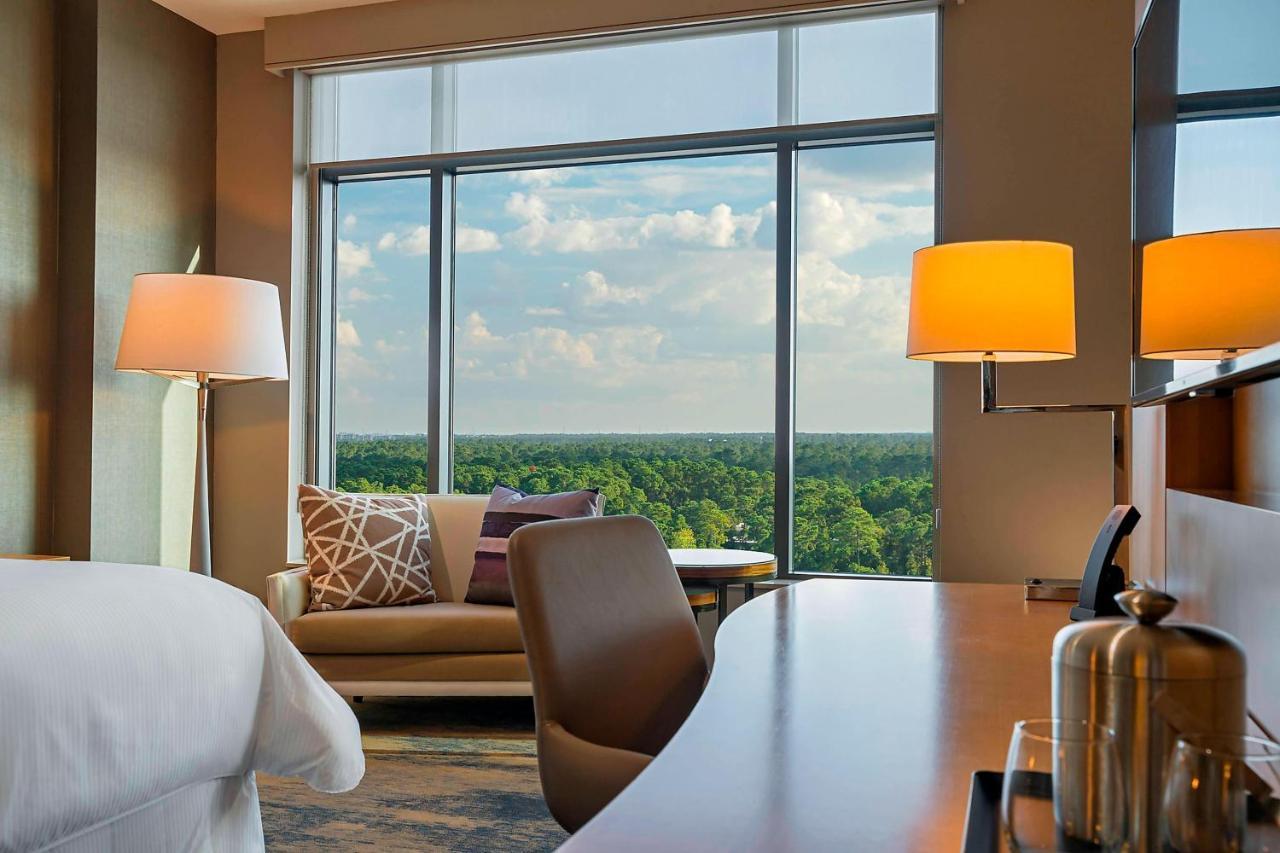 The Westin At The Woodlands Hotel Exterior photo