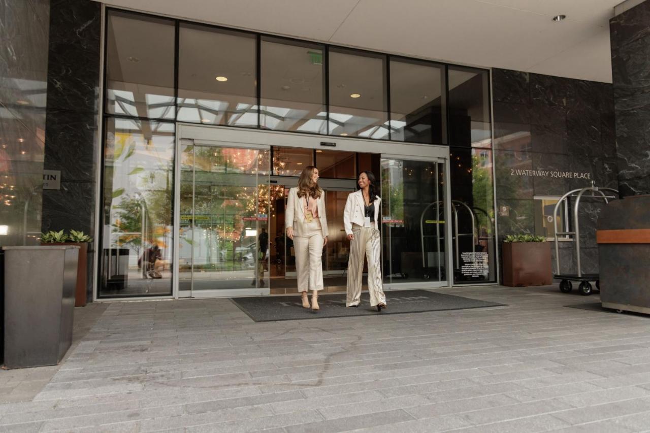 The Westin At The Woodlands Hotel Exterior photo
