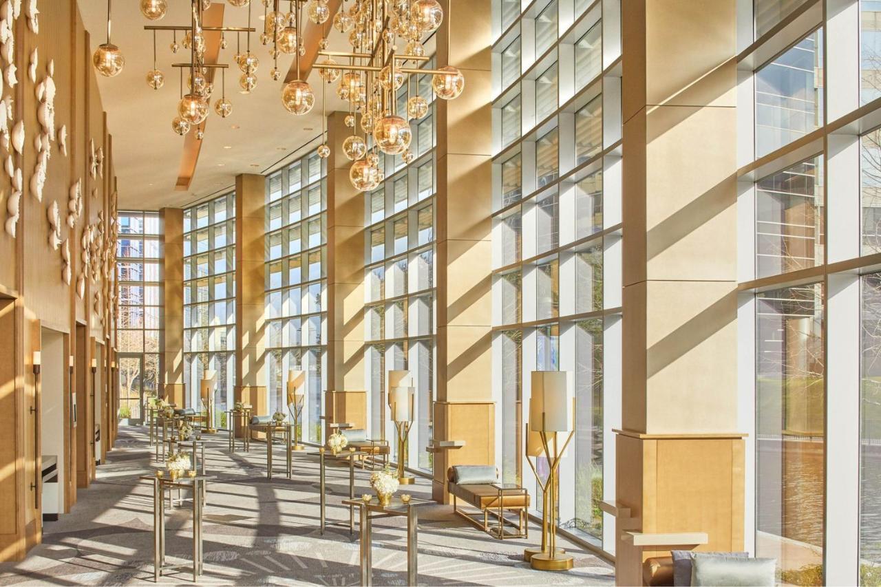 The Westin At The Woodlands Hotel Exterior photo