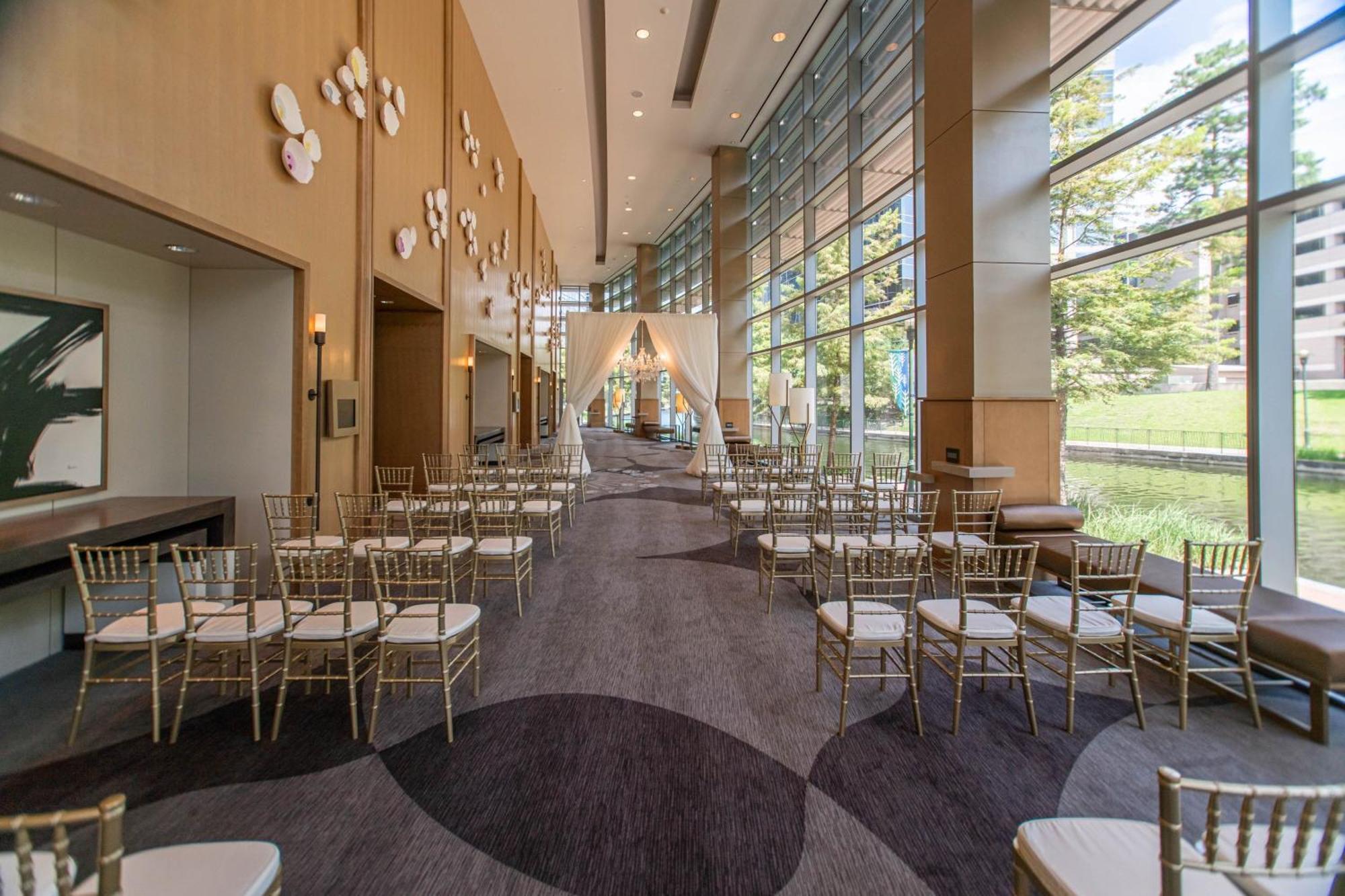 The Westin At The Woodlands Hotel Exterior photo