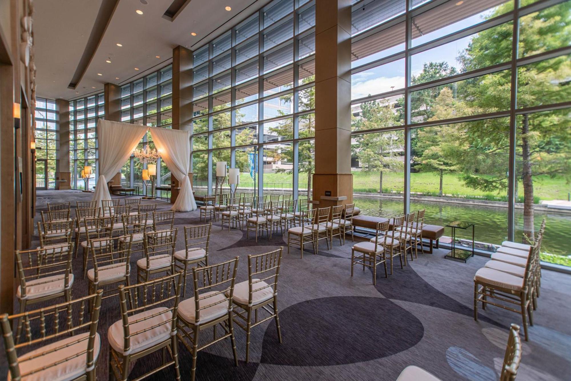 The Westin At The Woodlands Hotel Exterior photo