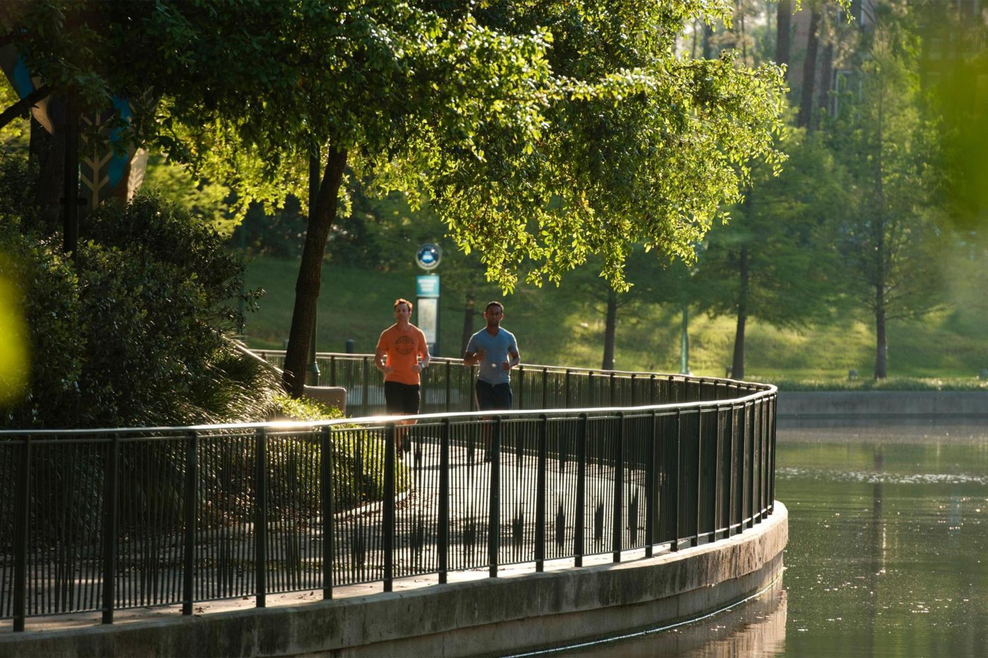 The Westin At The Woodlands Hotel Exterior photo